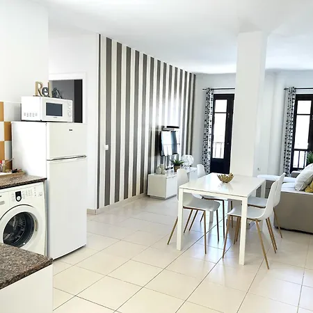 Mahostly Comillas Pb * アレシフェ